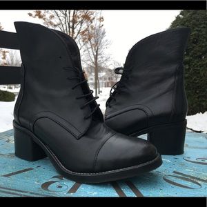 Latitude Femme Ankle Boots